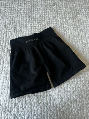 NVGTN Black High-Rise Stretch Bike Shorts